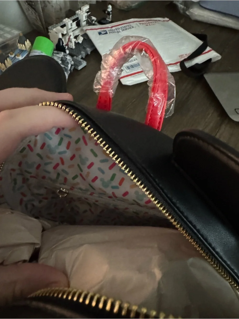Loungefly Red White Black Minnie Cupcake Crossbody Bag